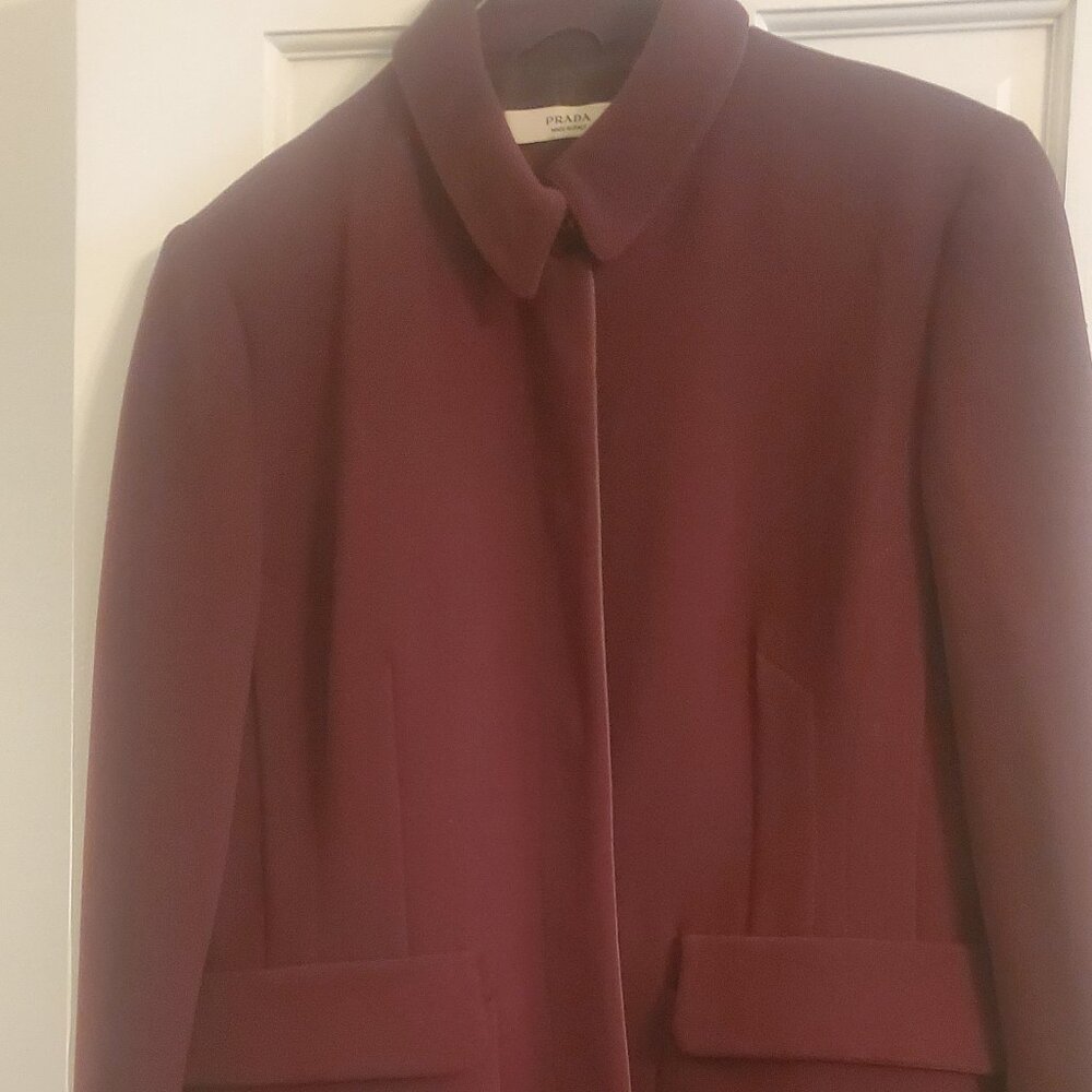 Prada 100% Authentic Vintage Classic Jacket/Blazer a true classic!